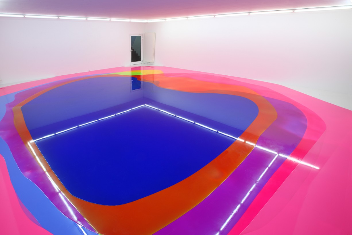 Peter Zimmermann – pool, Museum Otterndorf, 2016, Epoxidharz 